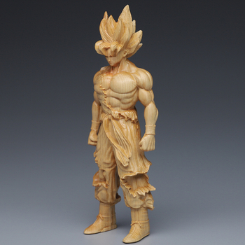 Drevená stolová socha z thuja: Super Saiyan Wukong dekorácia do kancelárie a domova