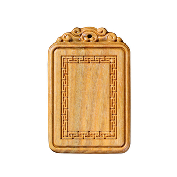 Zelený santalový drevený visací ornament s vyrezávaním