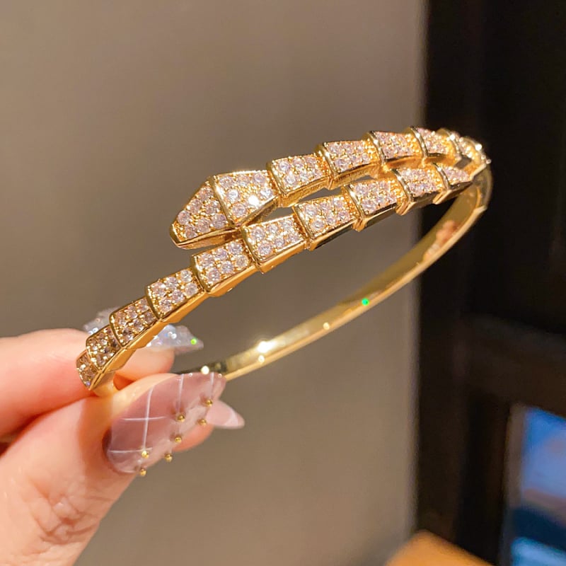Narukvica u obliku zmije s kopčom od 18K pozlaćena – retro stil, elegantan luksuz za žene