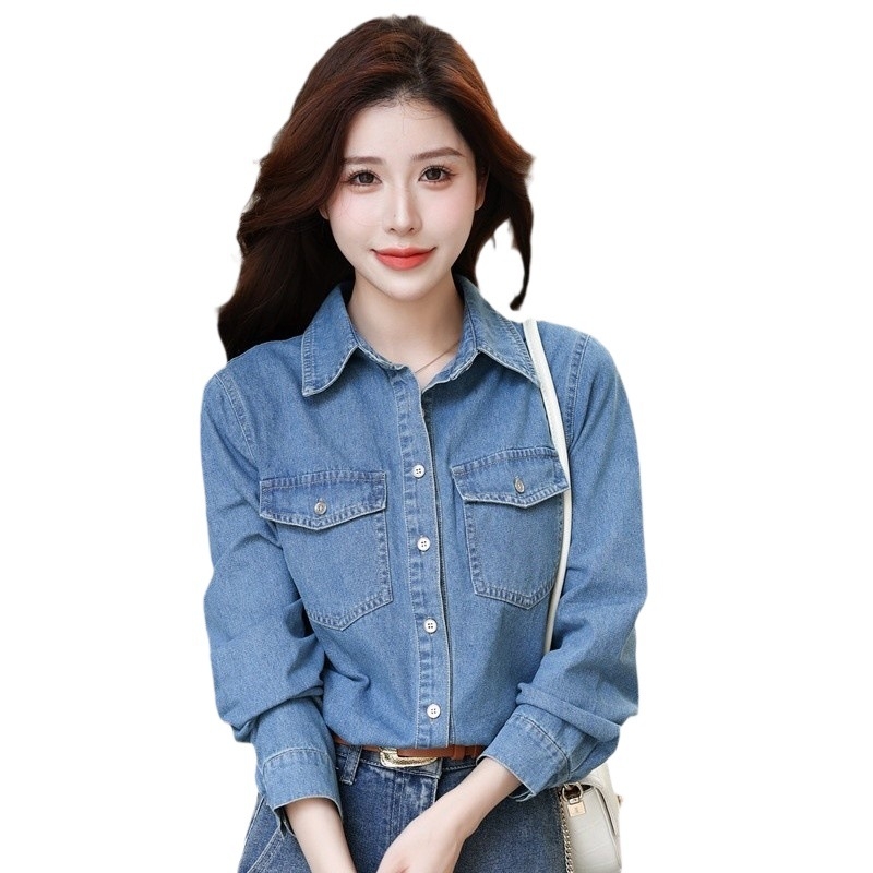 Ženska vintage denim košulja za jesen 2026 – retro stil, slojevita uz plavi unutarnji top