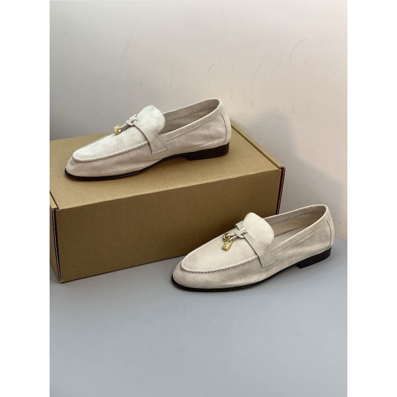 Ženske kožne loaferice s resicama, slip-on, retro stil