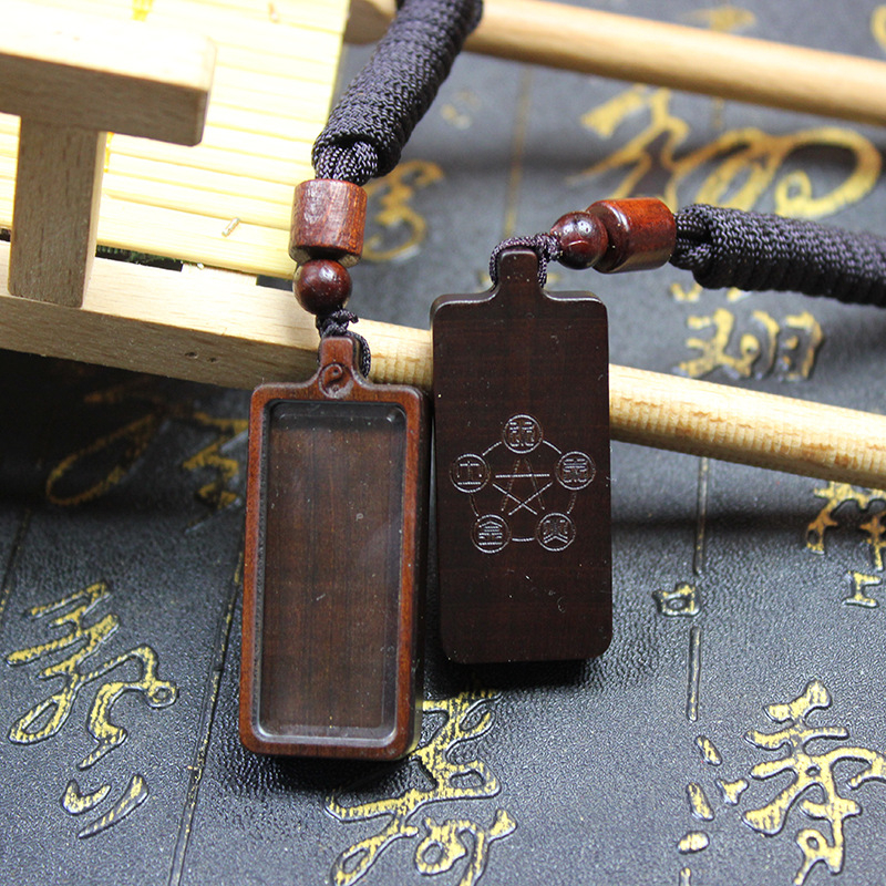 Prírodné drevo z jujube, Thangka box s Pixiu prívesom, ručne vyrábané