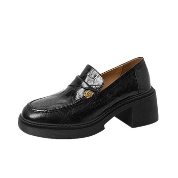 Női bőr loafer vastag talppal, slip-on, kerek orr, fekete, tavasz–ősz, angol stílusú magas sarkú loaferek, 6–8 cm