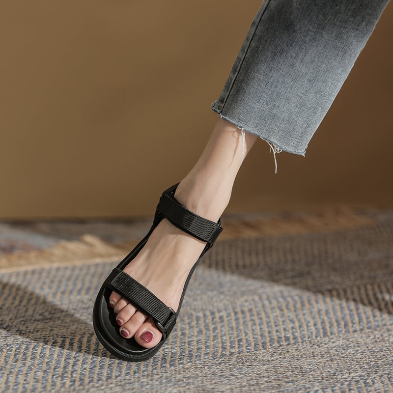 Francuske retro ženske sandale s debelim potplatom, rimski stil, ljetni model 2026, udobne casual sandale s Velcro zatvaračem