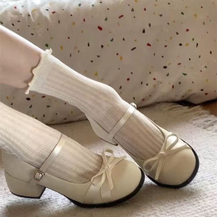 Bijele ženske Mary Jane cipele, 2026. proljeće kolekcija, s mašnicom, francuski stil, kožne cipele s niskim otvorom