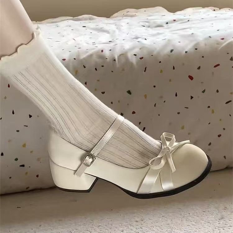 Bijele ženske Mary Jane cipele, 2026. proljeće kolekcija, s mašnicom, francuski stil, kožne cipele s niskim otvorom