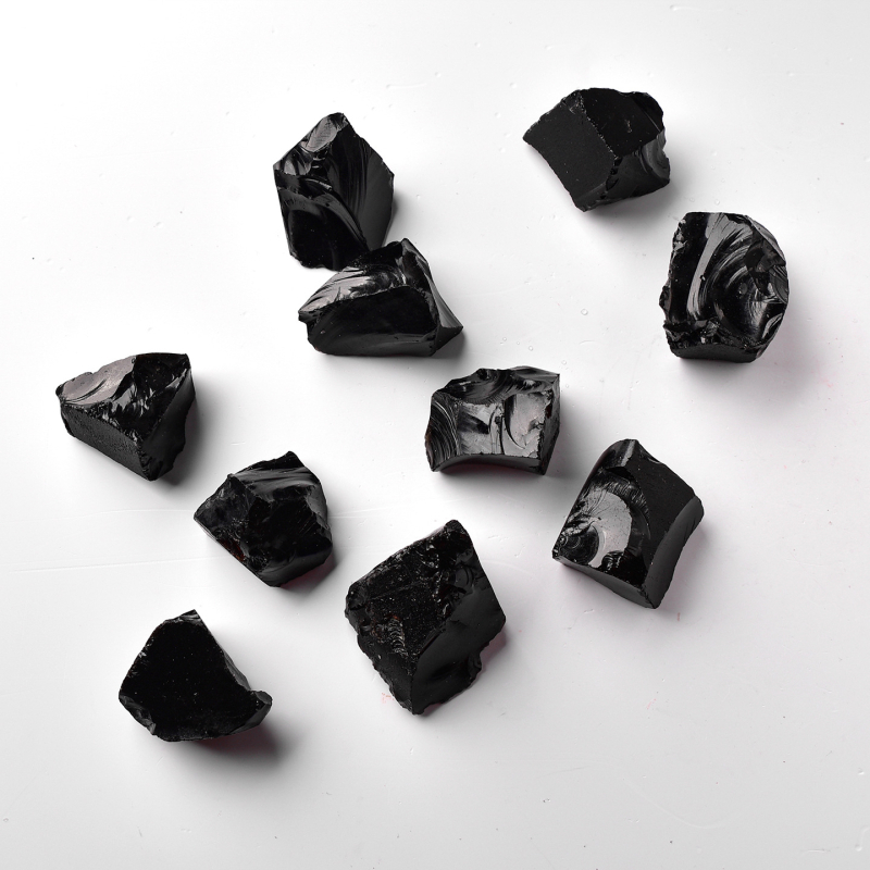 Prirodni obsidijan kameninski primjer, kristalni nerafinirani kamen za difuzor mirisa, demagnetizirajući kamen, ukrasni kristal