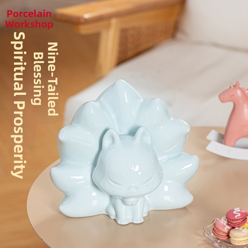Porcelánová dekoratívna figúrka do domu, záhrady alebo kancelárie; roztomilá líška s deviatimi chvostmi, čínskeho štýlu, vstupná hala
