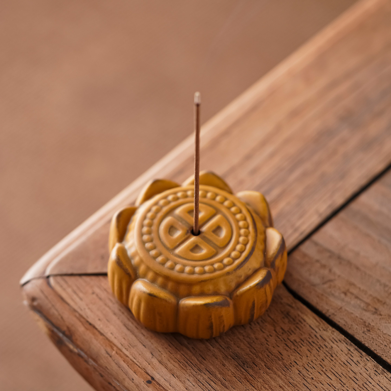 Kreatívne keramické kadidlové dekor v tvare lotosu s motívom Mooncake pre vnútornú čajovú ceremóniu