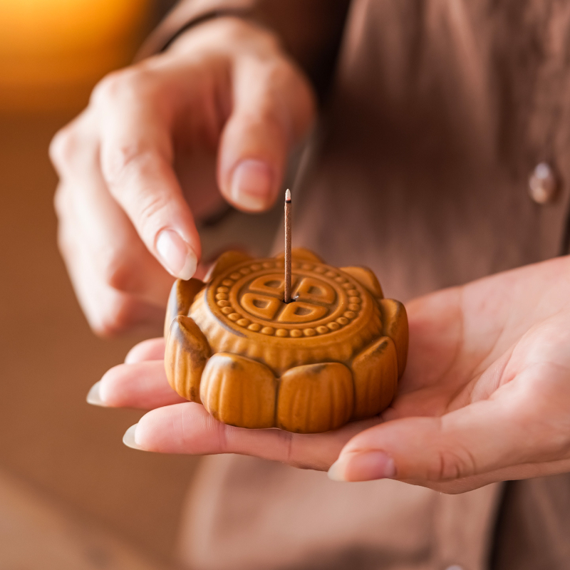 Kreatívne keramické kadidlové dekor v tvare lotosu s motívom Mooncake pre vnútornú čajovú ceremóniu