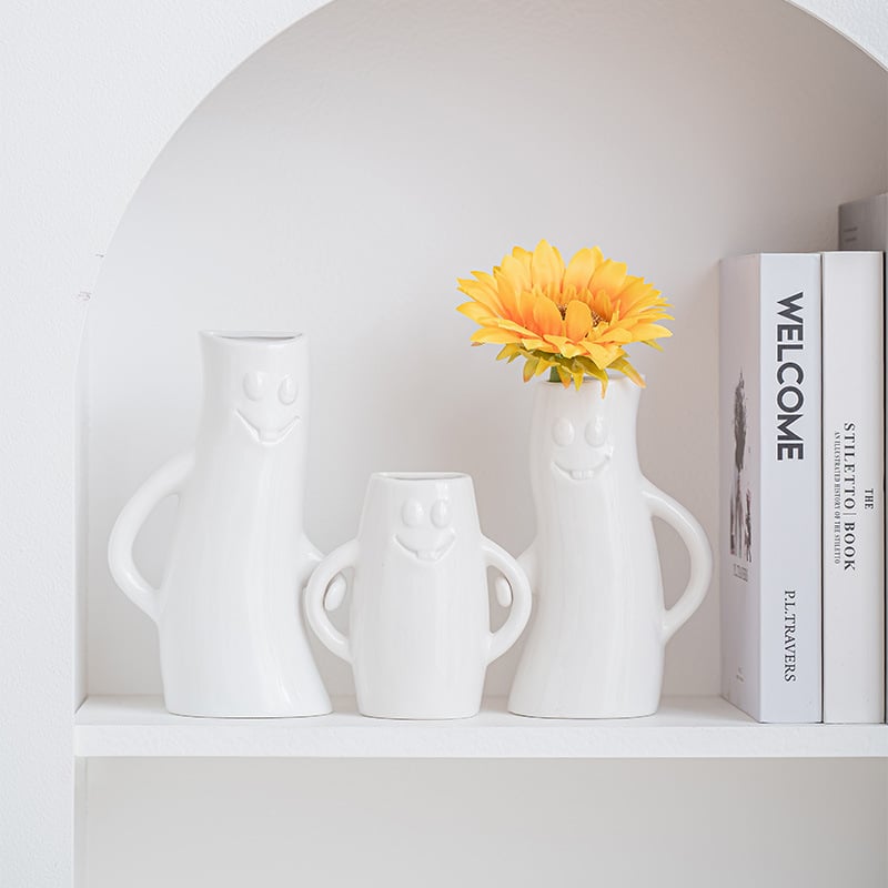 Severne inšpirované minimalistické biele porcelánové vázy, súprava troch kusov, na sušené kvety a dekoráciu do obývačky s motívom tváre