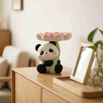 Roztomilá panda s kvetmi – stolová ozdoba na relaxáciu a podnos na kľúče