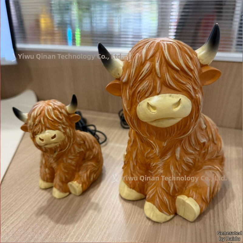 Highland cow z živice – kreatívny domáci dekor, nočná lampička na stôl, kreslené zvieratko darček