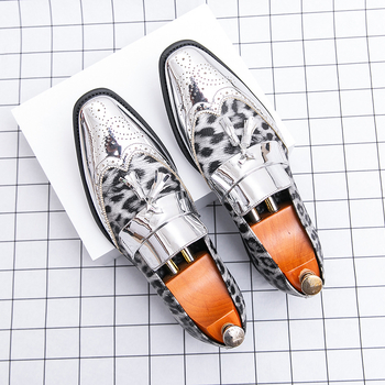 Férfi üzleti bőrcipő, brog-stílusú slip-on loaferek