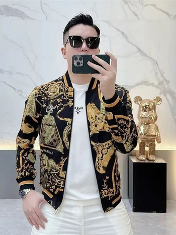 Férfi nyomott kabát, slim-fit, baseball gallér, tavasz–ősz 2026