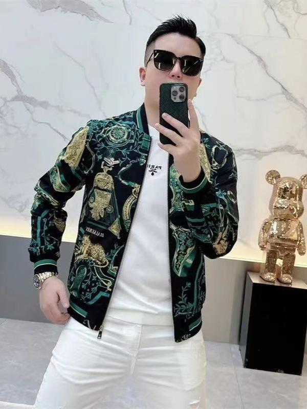 Férfi nyomott kabát, slim-fit, baseball gallér, tavasz–ősz 2026