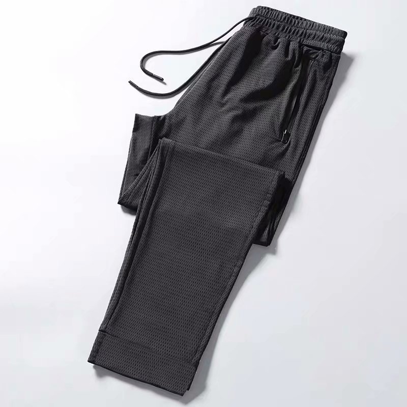 Férfi Ice Silk hálós sportnadrág – könnyű, cropped hossz, lélegző, laza szabás, derékszíj és húzózsinór