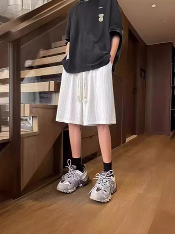 Premium muške ljetne šorceve od ice-silk, brzo sušeće, plisirane, širokog kroja, ležerni sportski stil