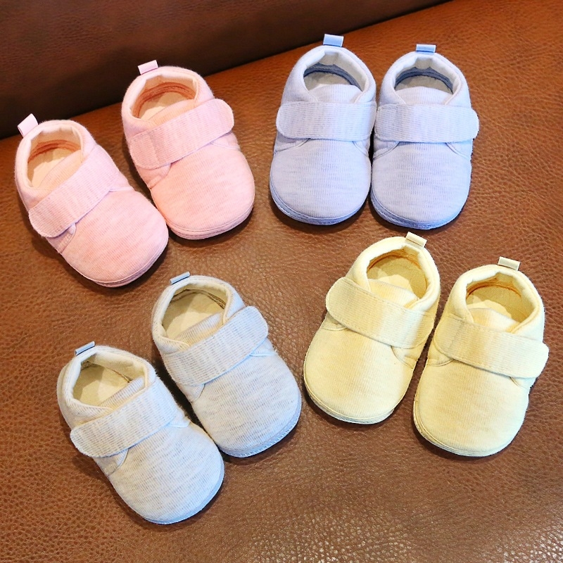 Pamučne bebino tenisice s mekanom potplatom, Velcro zatvarač, crtani dizajn, unutarnja upotreba, za 0–15 mjeseci