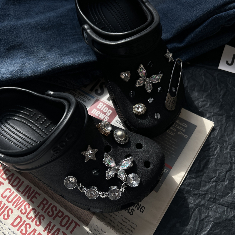 Premium dodaci za Crocs papuče s motivom leptira i cvijeća, ukrasna kopča.