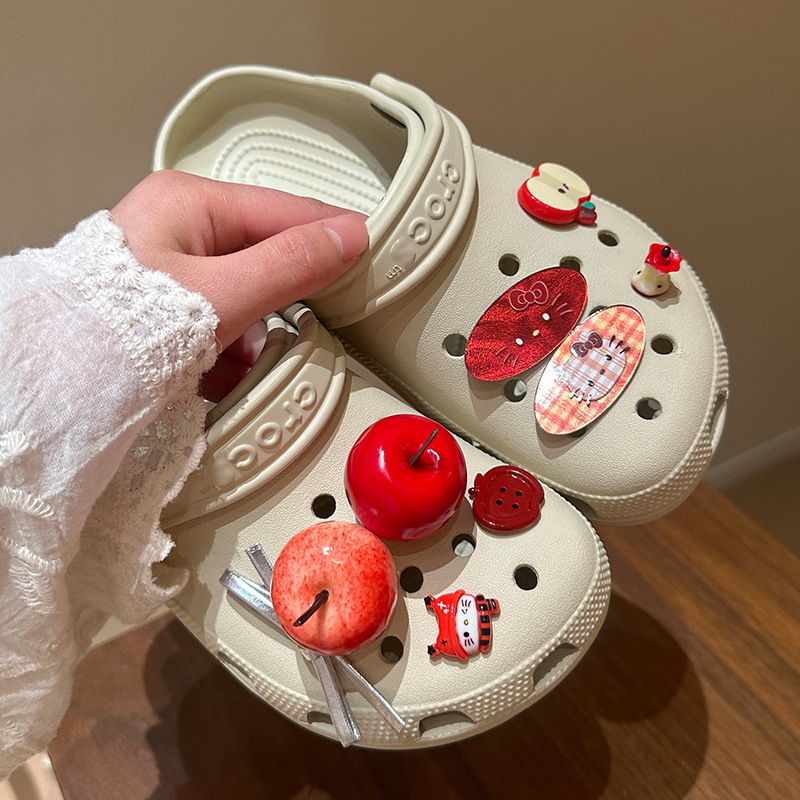 3D διακοσμητικά παπουτσιών Apple Kitty συμβατά με Crocs – γλυκές διακοσμητικές προσθήκες για γυναίκες