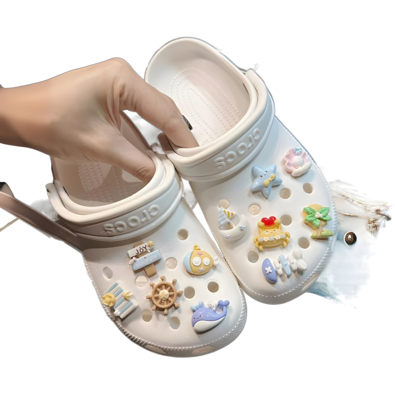 Αξεσουάρ Crocs: διακοσμητικό λουλούδι με θαλάσσιο μοτίβο για παπούτσια με τρύπες, κούμπωμα σε σχήμα σταυρού από ρητίνη