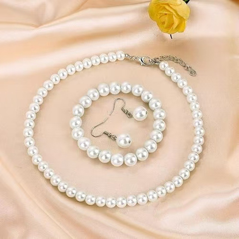 Trodijelni set nakita: naušnice, narukvica i ogrlica s imitacijskim perlama – elegantan dar za zaruke