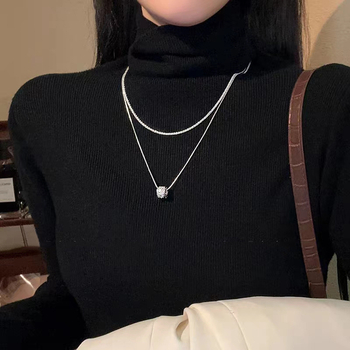 Ogrlica od titan čelika, dvostruki sloj dizajna, blistava završnica, elegantan luksuzni komad nakita.