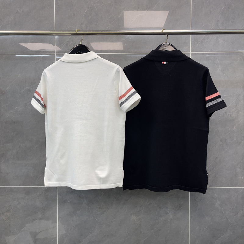 Unisex pleteni pulover s polo ovratnikom, prugasti dizajn, kratkih rukava, crveno-bijelo-plave boje