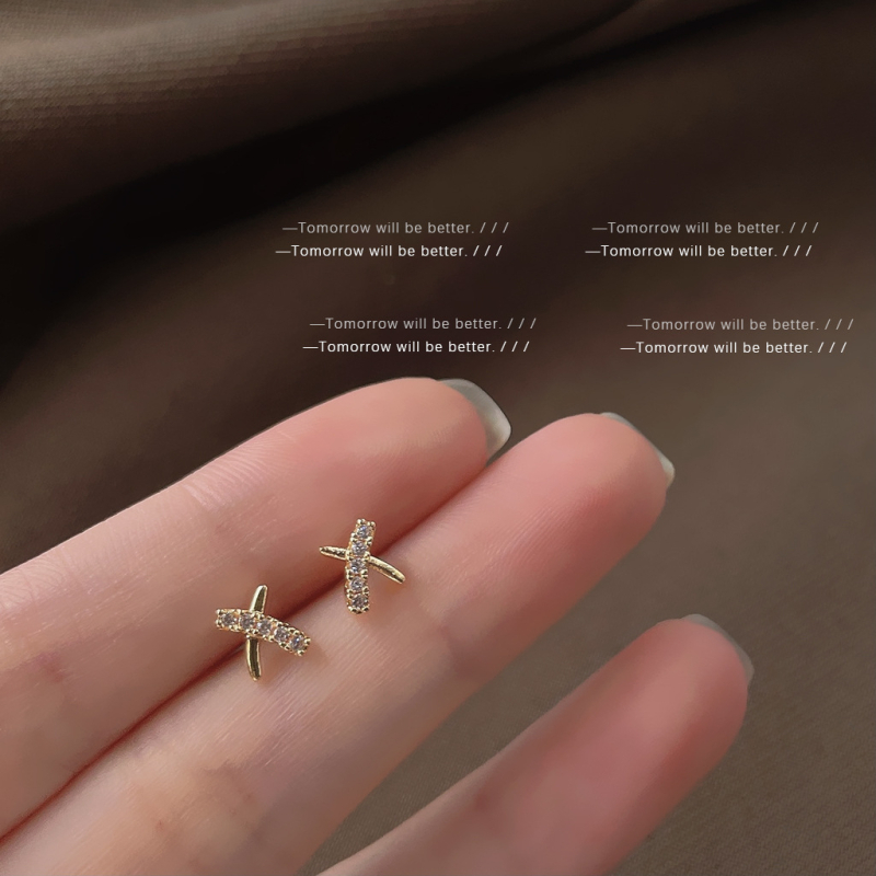 Mini križasti naušnice s cirkonima za žene, srebro-platinirani postovi, 14K premaz, jednostavan i kreativan svakodnevni komad nakita