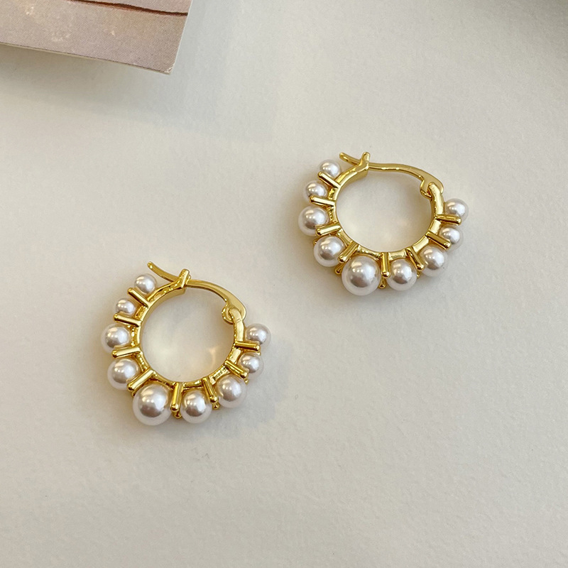 Ženske naušnice s biserima u zapadnjačkom retro stilu, minimalistički elegantan dizajn, svestrane, lagani luksuz, za ured