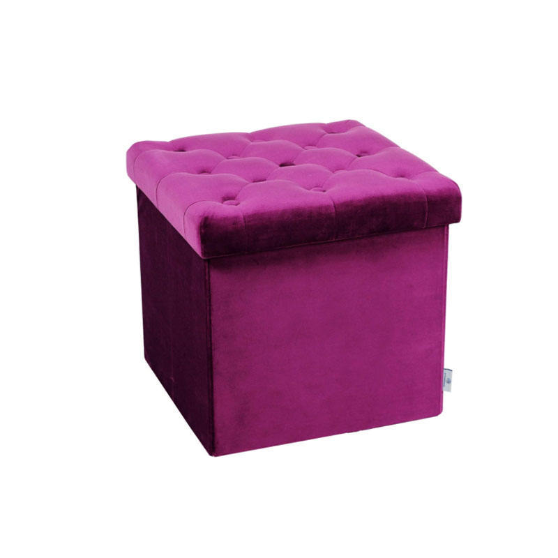 Sklopná úložná stolička z flanelového materiálu, objem 110 L, rozmery 38×38×38 cm.