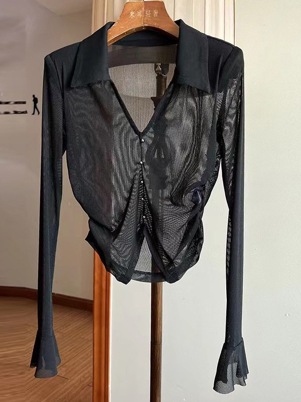 Ženska bluza s gradientnim cvjetnim uzorkom, jesen 2025, lagani mrežasti gornji dio s zaštitom od sunca, kratki top u francuskom stilu