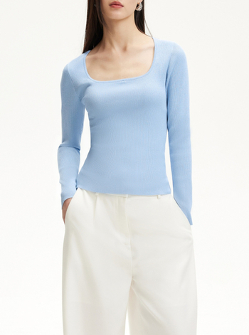 Slim-fit kereknyakú pulóver levehető masnival, viszkóz-nylon keverék