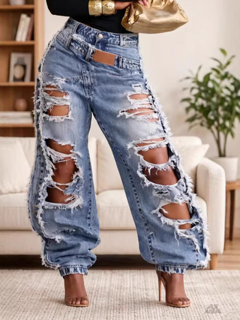 Traperice s visokim strukom i poderotinama, jogger stil, streetwear inspiriran blogerom