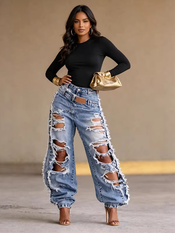 Traperice s visokim strukom i poderotinama, jogger stil, streetwear inspiriran blogerom