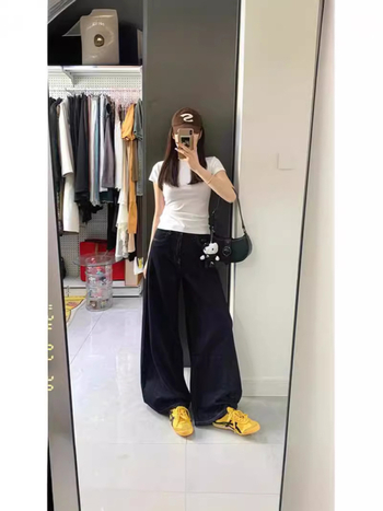 Traperice visokog struka, širokih nogavica, drapirane do poda, denim, 2026 proljeće-jesen, američki retro stil, slobodna silueta
