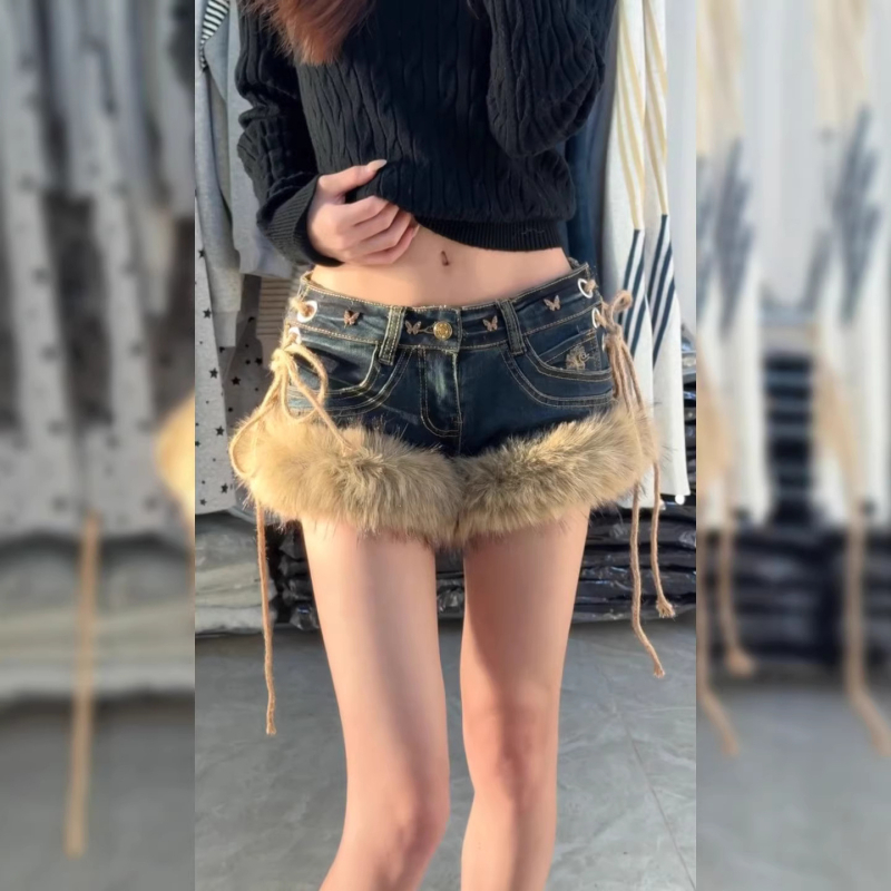 Ženske denim šorceve s patchworkom od krzna, u američkog retro stila, Y2K, niska struka, vizualno stanjivanje