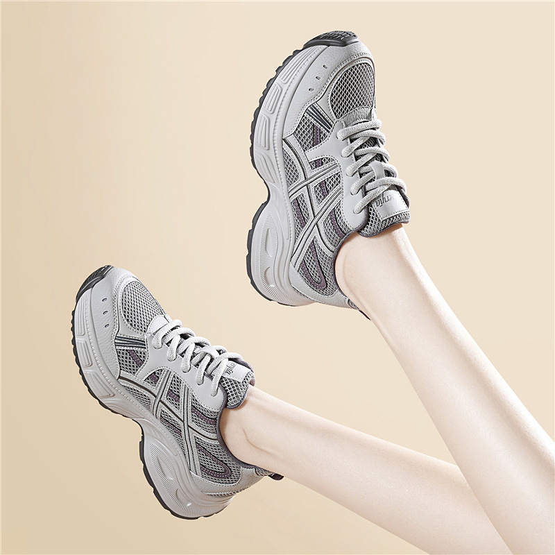 Sive ženske tenisice s debelim potplatom za povećanje visine, svakodnevne casual tenisice u stilu dad shoes, novi proljetni model