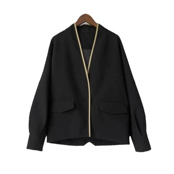 Crni ženski kardigan-blazer s V izrezom, opuštena silueta, dugi rukavi, stil odijela