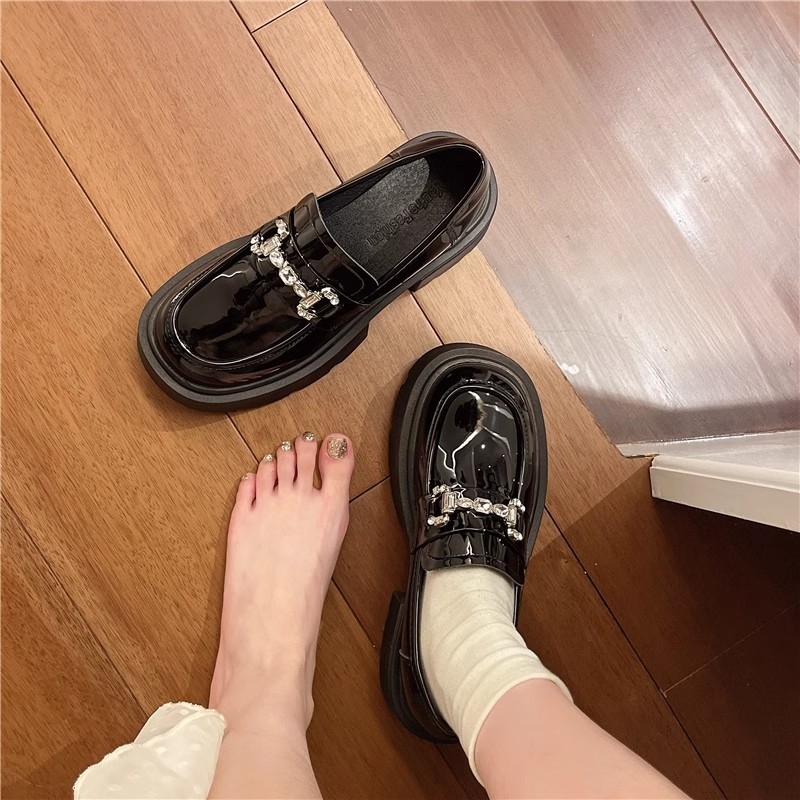 Damske kožne loaferice s platformom od 7 cm, britanski stil, model 2025