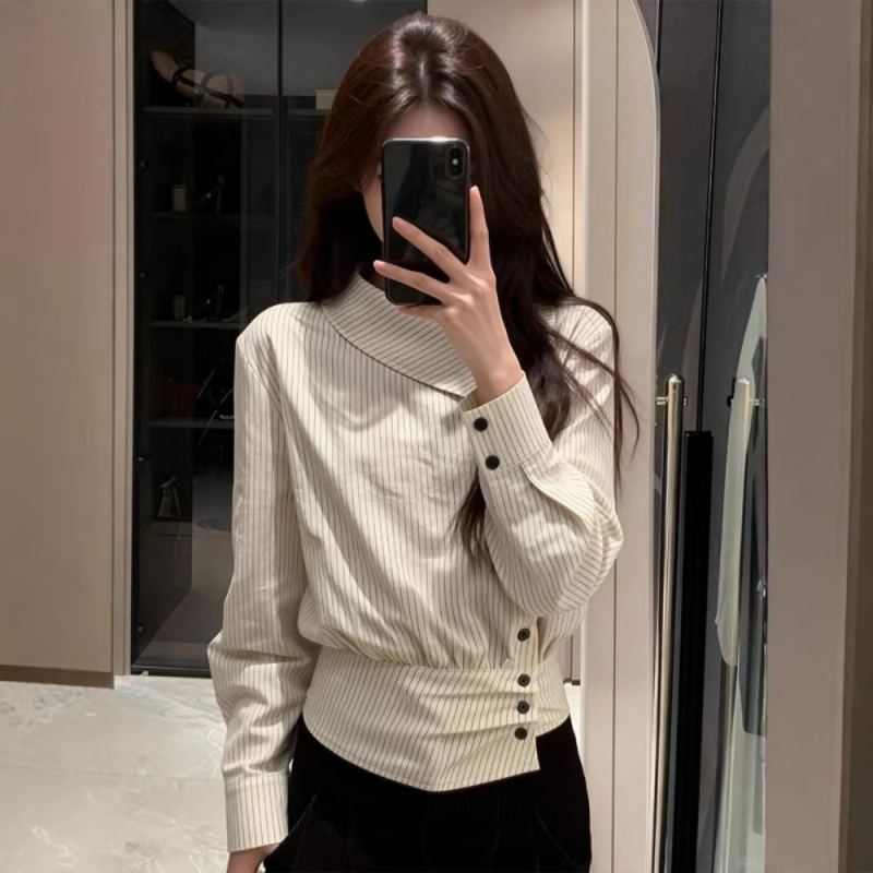 Korejskog stila prugasta kardigan-bluza