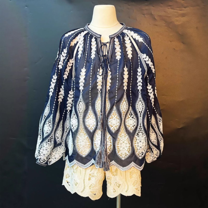 Boemska bluza s vezom Lily of the Valley, etno-retro stil