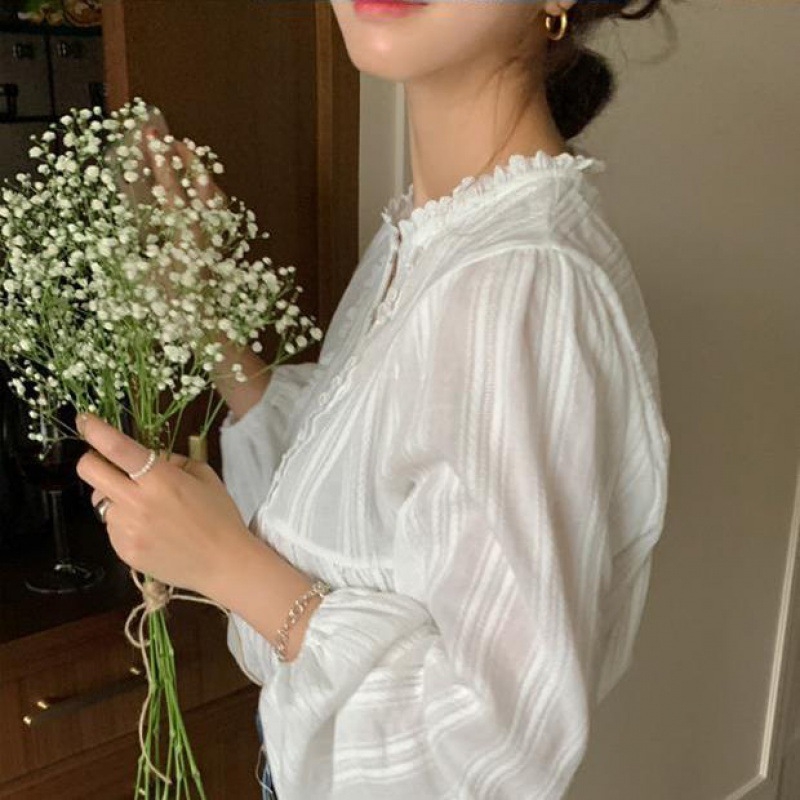 Ženska bluza u francuskom retro stilu, jesen 2023, korejski stil, nježna elegancija, bijela jednobojna bluza