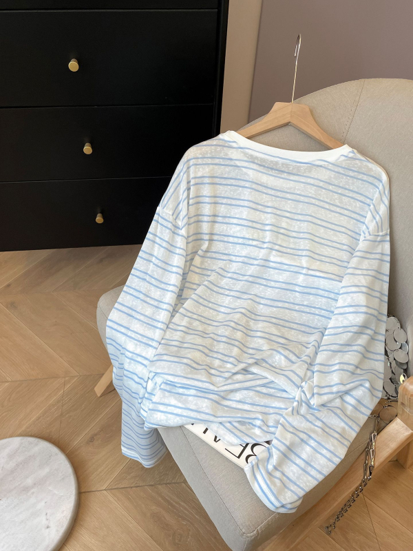 Ženski lagani T-shirt s dugim rukavima, zaštita od sunca, prugasti uzorak, Sorona izrez, plus veličina, za ranu jesen.