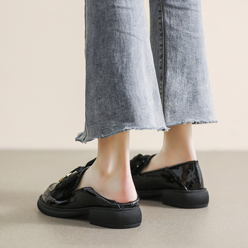 600-32 Ženske loaferice s debelim potplatom, 2026 novi retro kožni cipeli s crnom mašnom, mekan potplatom, slip-on