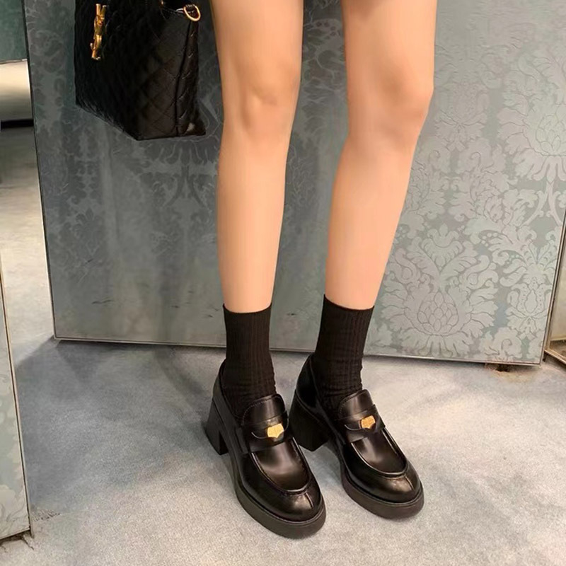 Loafers femei retro, vârf rotund și detaliu cu monedă, toc și talpă groși, stil britanic, partea superioară din fibră sintetică