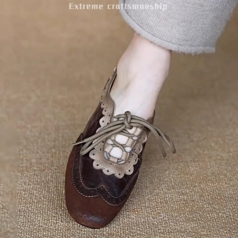 Γυναικείοι δερμάτινοι loafers από γνήσιο δέρμα προβάτου με ανάγλυφο vintage μοτίβο, κορδόνια, βρετανικό στυλ, άνοιξη-φθινόπωρο