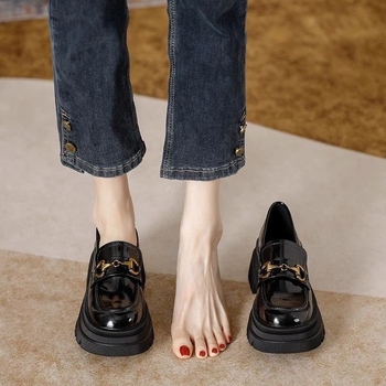 Ženske loafers od prave kože s debelom potplatom, fleece podstavom, britanski stil, slip-on cipele