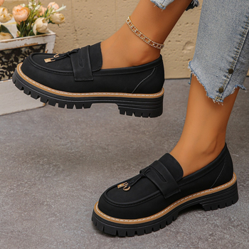 Női platformos loaferek nagy méretekhez, all-season brit stílusú slip-on, PU felsőrész, gumírozott talp